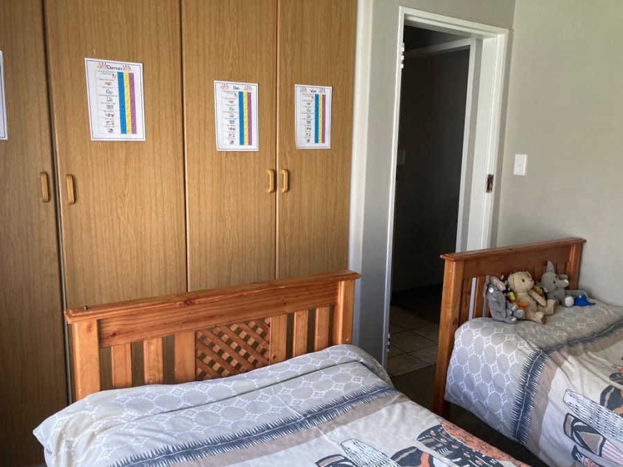 3 Bedroom Property for Sale in Oos Einde North West